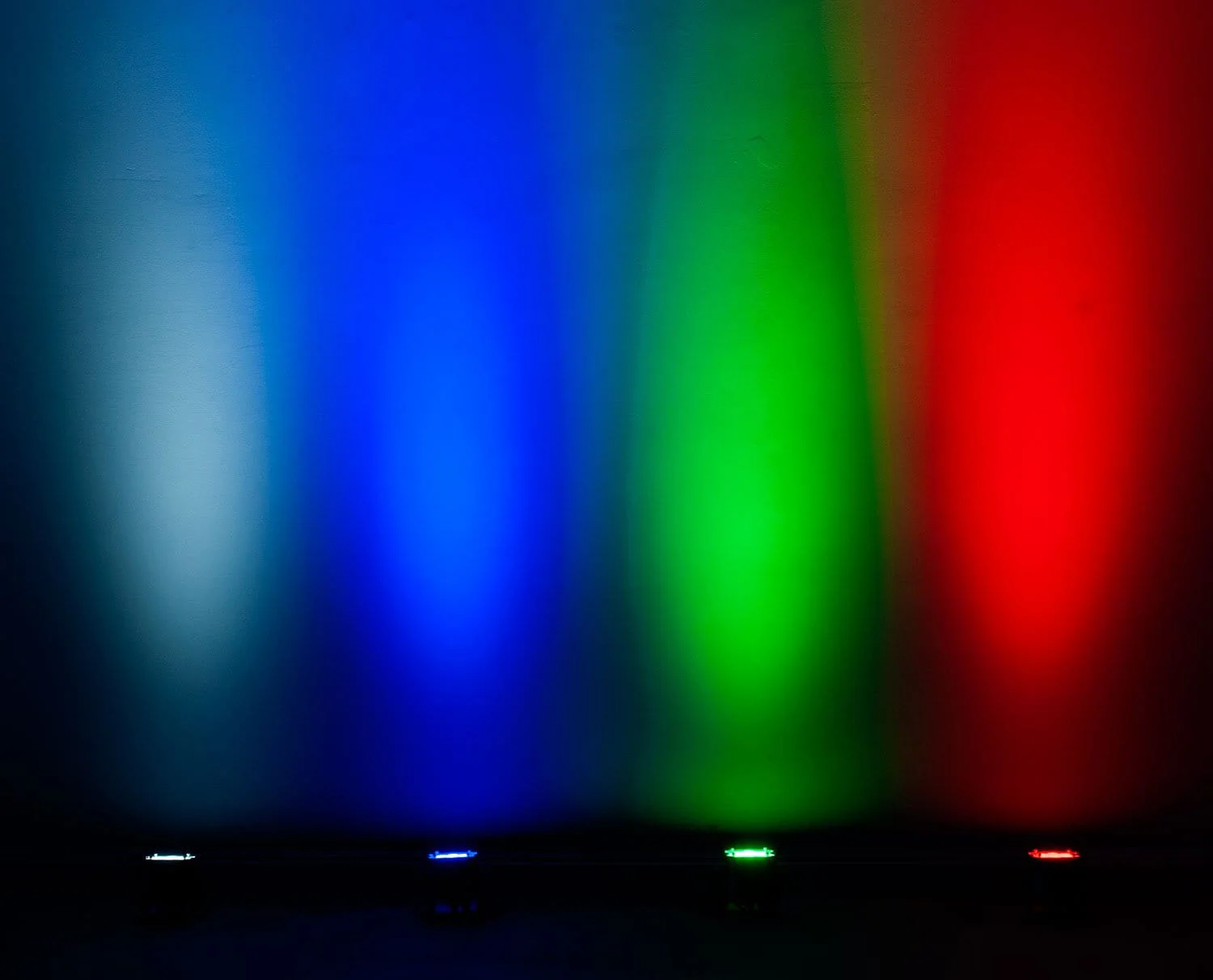 ADJ American DJ MOD STQ Compact 7X8-Watt RGBW LED Par Light - Image 3