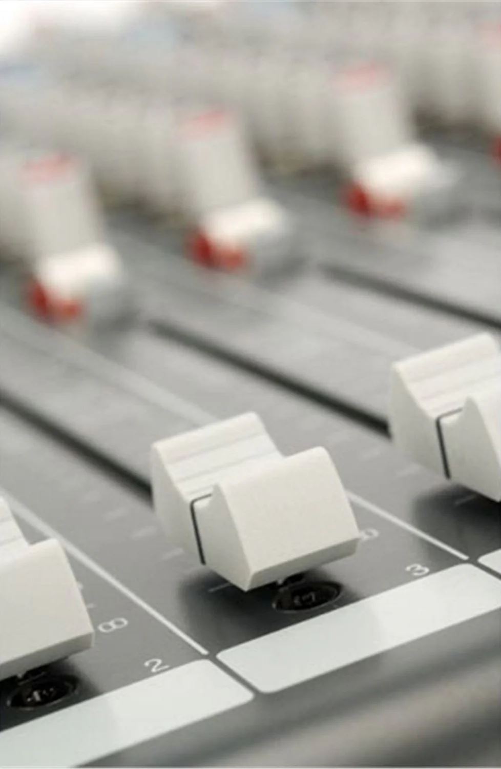 Allen & Heath ZED-12FX 12x2 LIVE MIXER with USB/EFX - Image 4