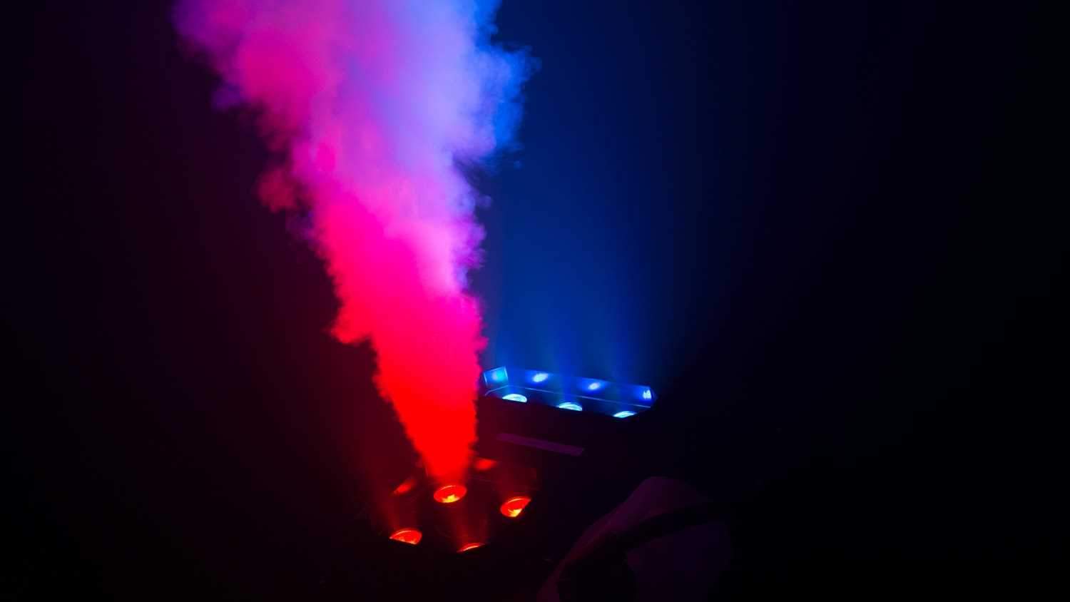 Chauvet Geyser P7 Water Based Fog Machine & FX Light - Image 3