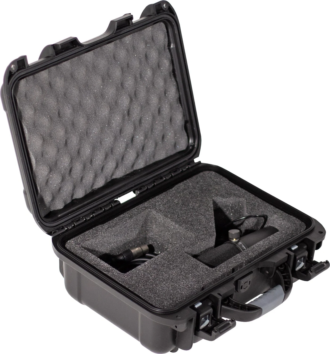 Gator GWP-MIC-SM7B Titan Series Custom Waterproof Case for Shure SM7B - Image 3