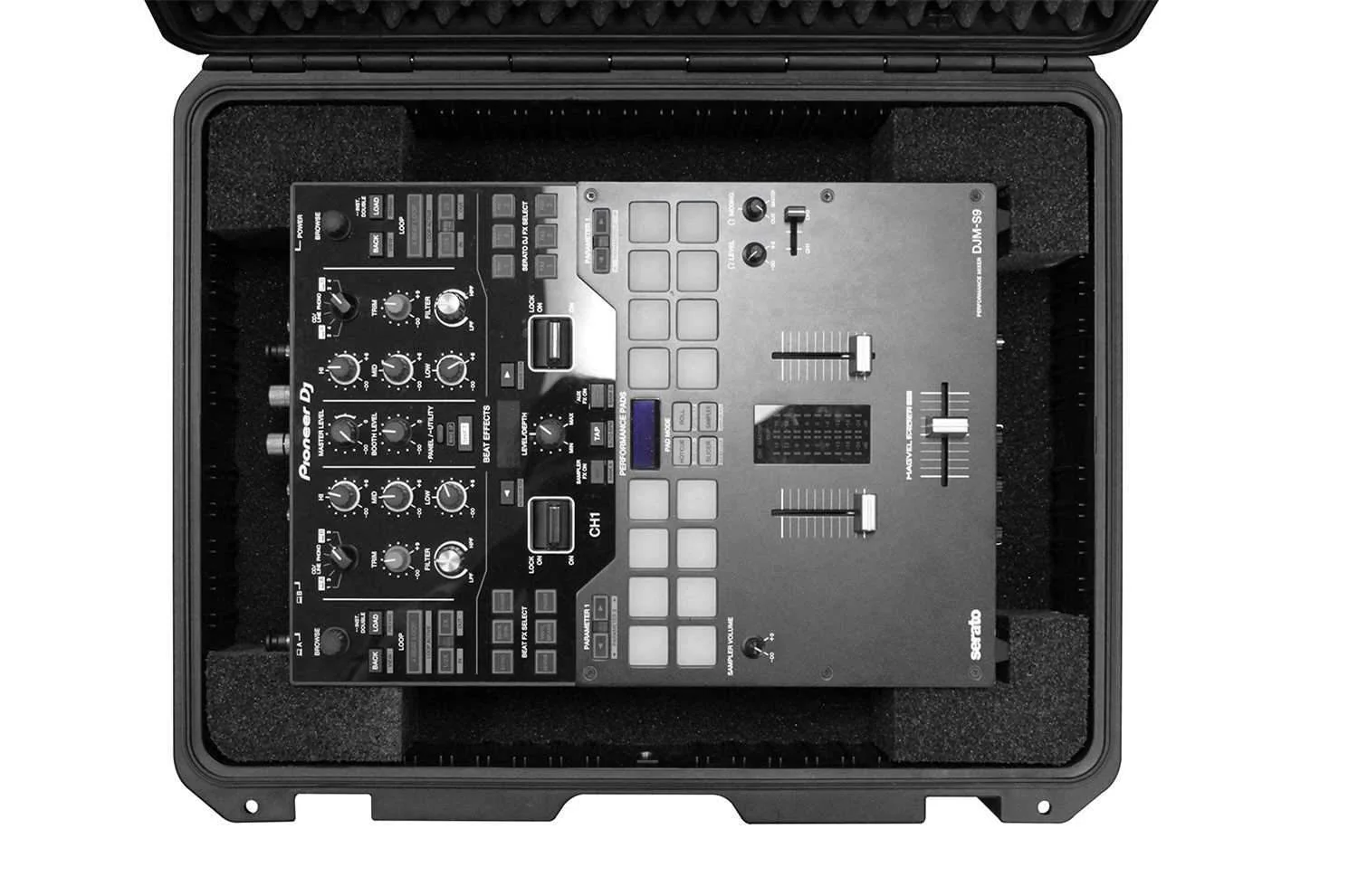 Odyssey VUDJMS9 Vulcan Series Carrying Case for Pioneer DJ DJM-S9 Mixer - Image 3