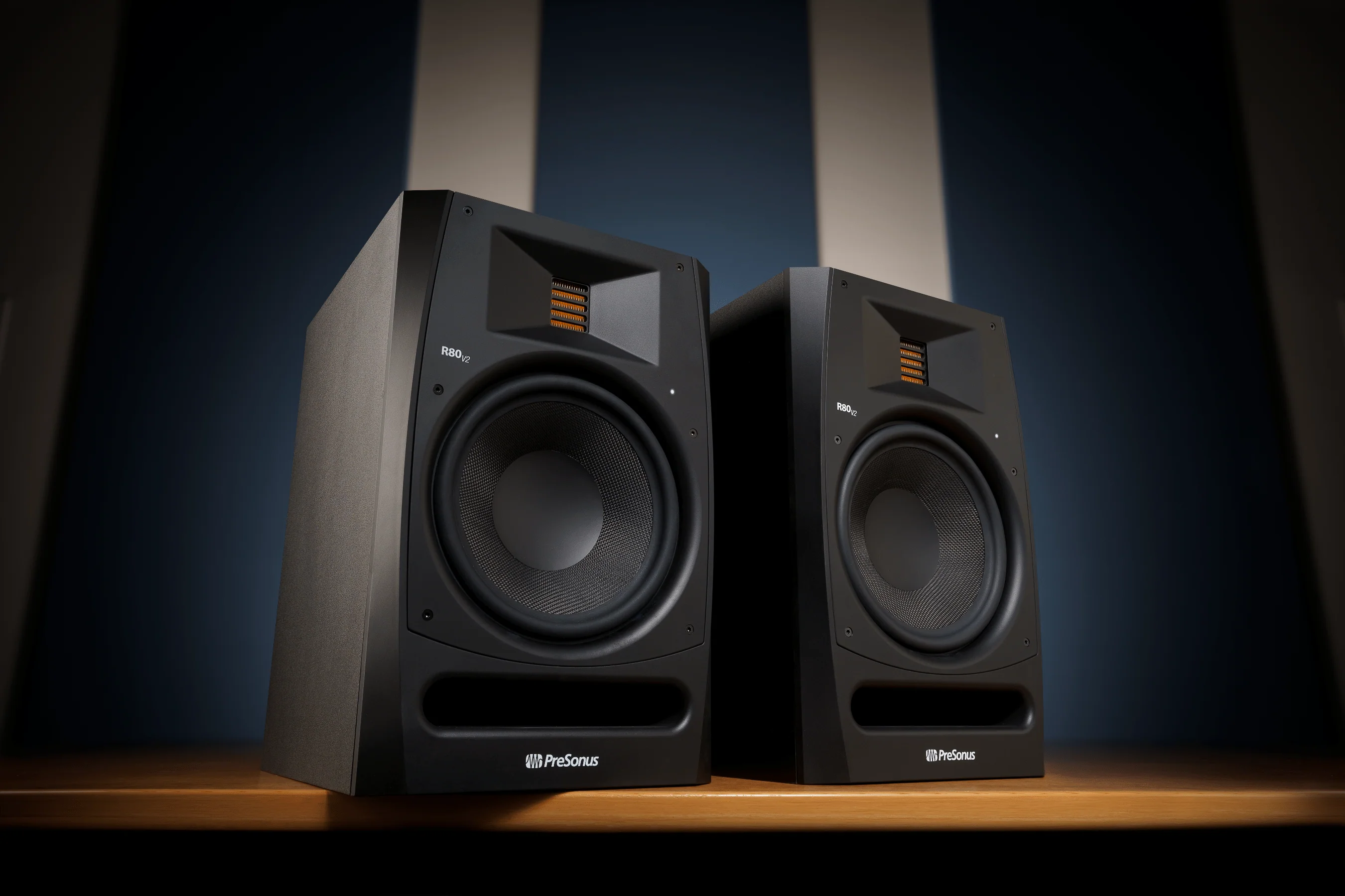 PreSonus R80 MKII 8-inch AMT Powered Studio Monitor - Image 3