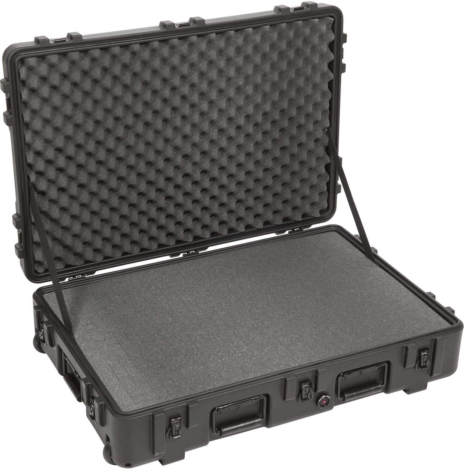 SKB 3R3221-7B-EW 32X21X7 Utility Case with Wheels - Image 4